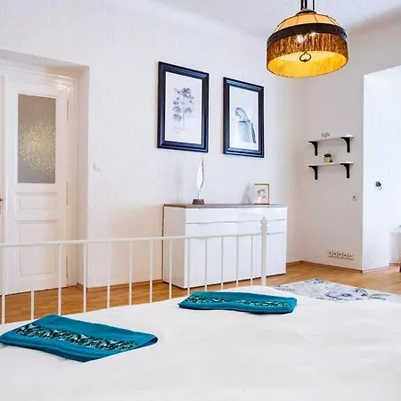 Stylish Retreat In Apartamento Praga